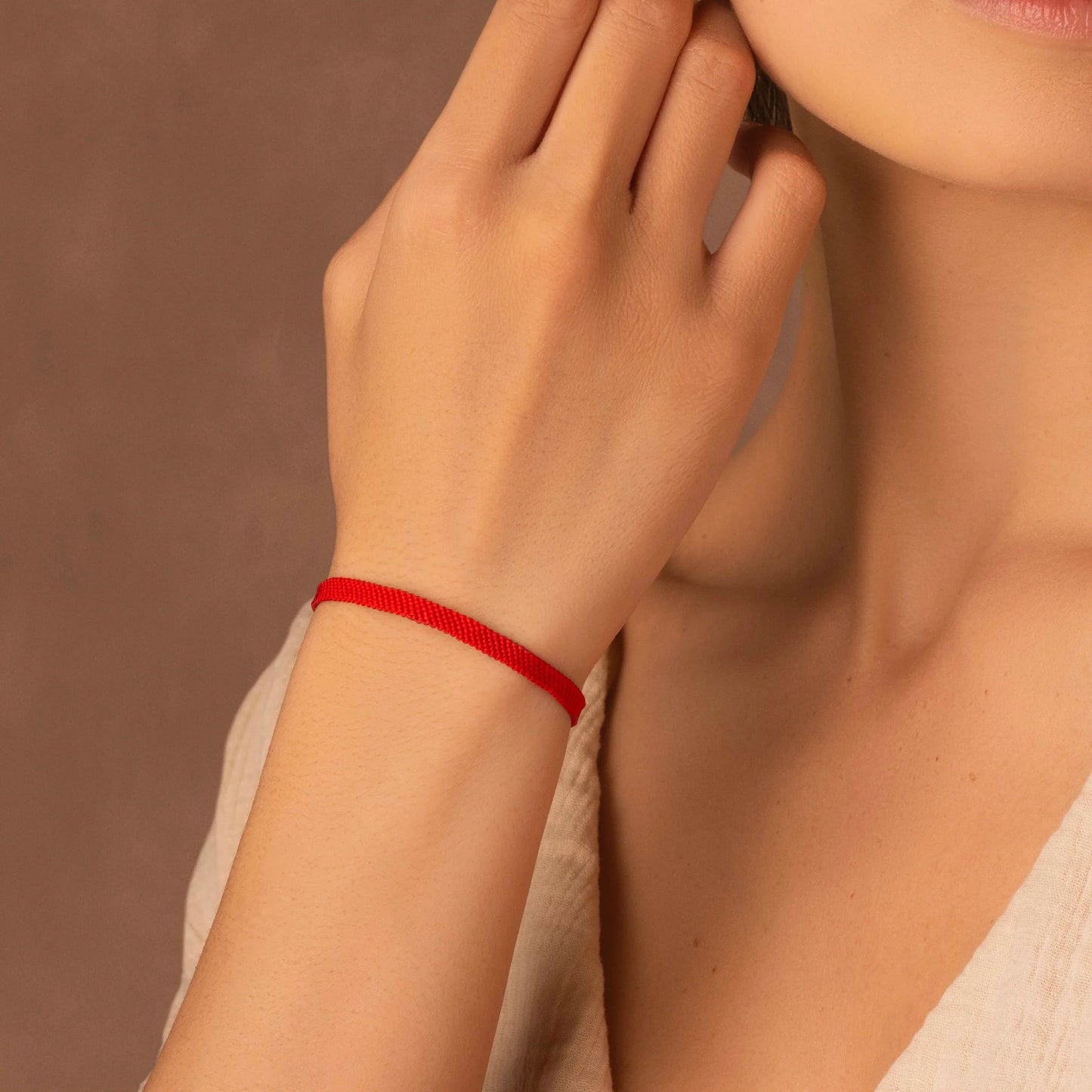 Magnetic Desires Women's Red String Bracelet